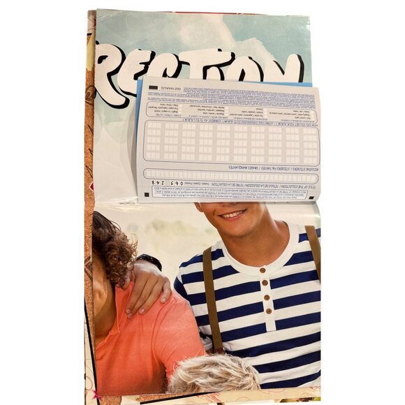 1D One Direction GROUP 10.5" x 9" Sticker Book w/Centerfold POSTER w/10 STICKERS - Picture 8 of 16